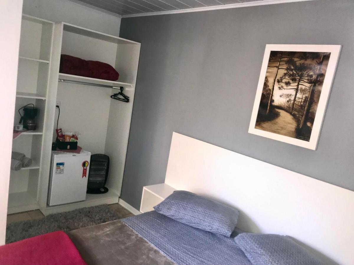 Suite Em Gramado, Proxima A Avenida Das Hortencias Екстер'єр фото